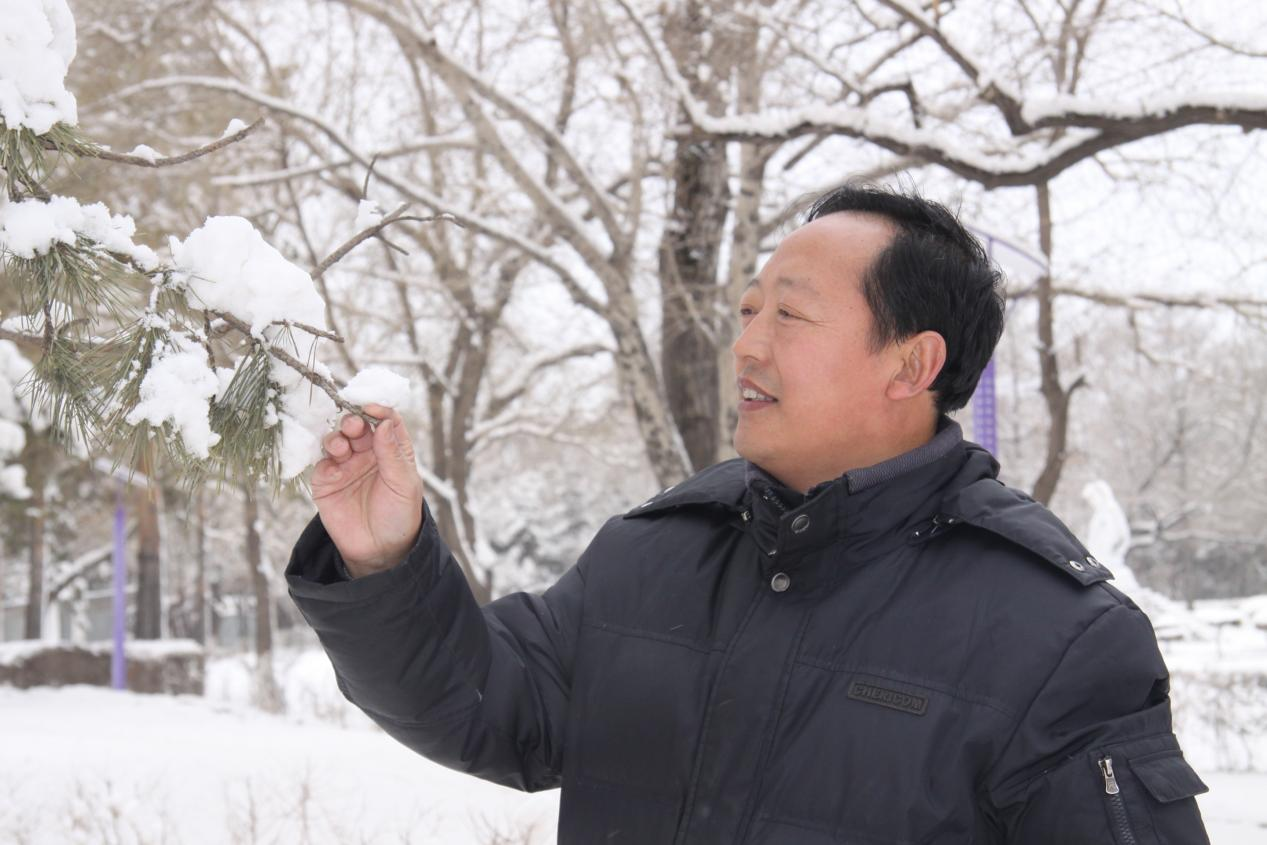 中诗社黑龙江分社顾问：白帆
